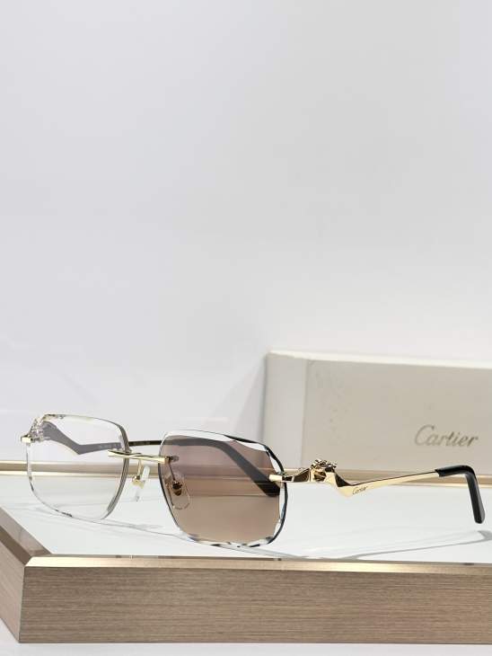 Picture of Cartier Sunglasses _SKUfw77837071fw